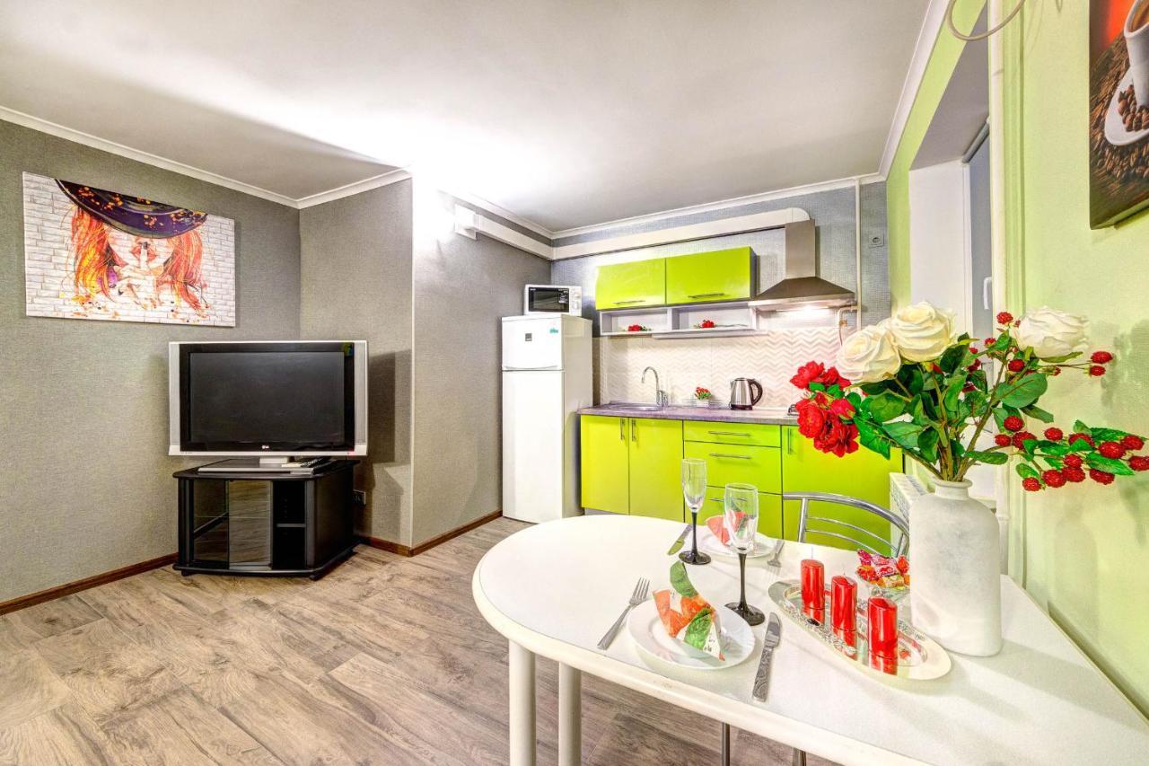 Apartments On Klovsky Descent 20 基輔 外观 照片